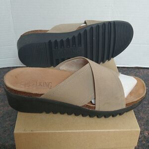 The Walking Company..Sonny Mules...Size 6/6.5....NEW IN BOX